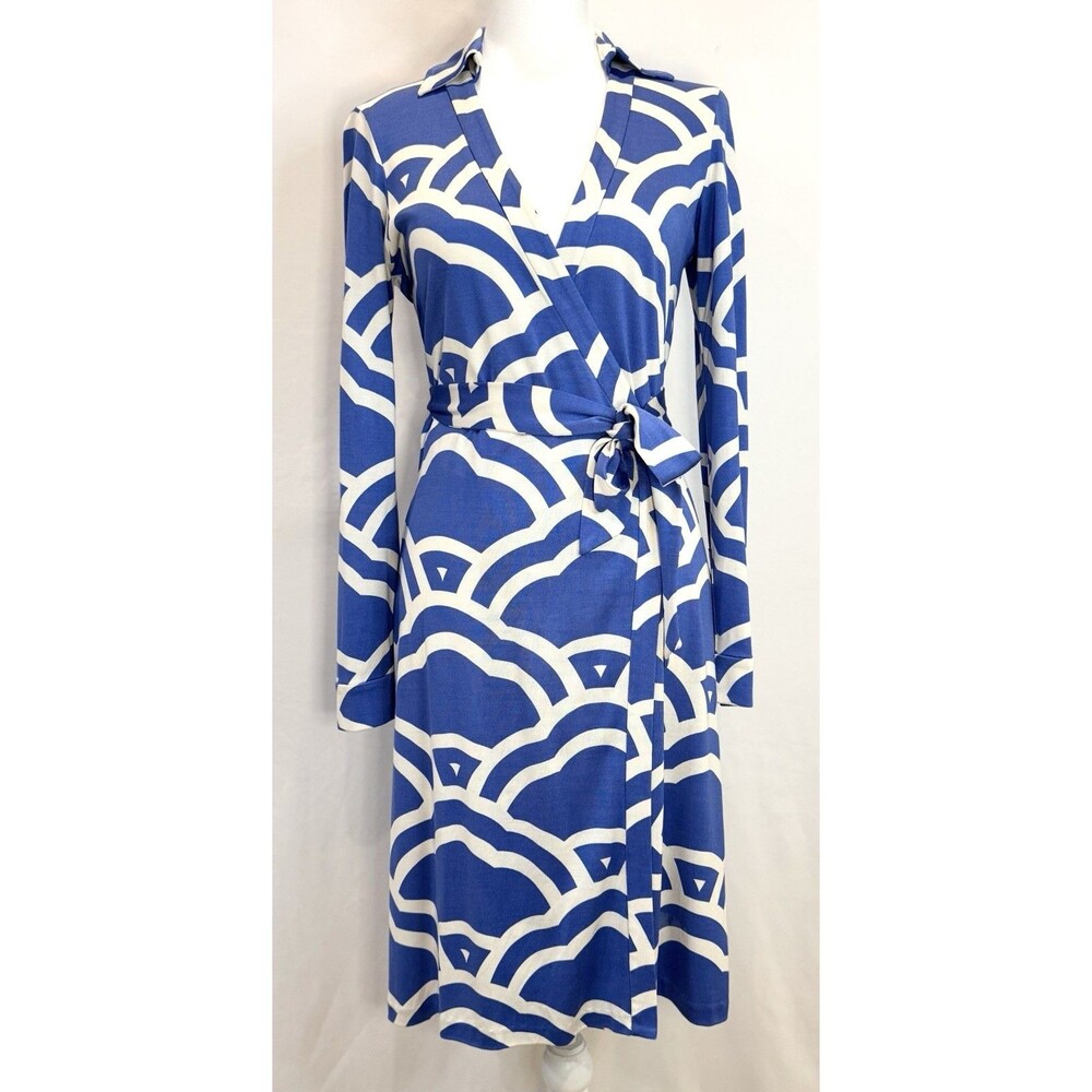 DVF Diane von Furstenberg Jeanne Wrap Dress Womens 6 Blue Cloud Print Silk *pics